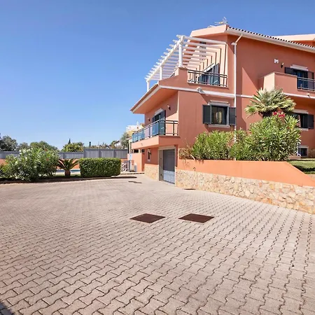 Trindade Villa